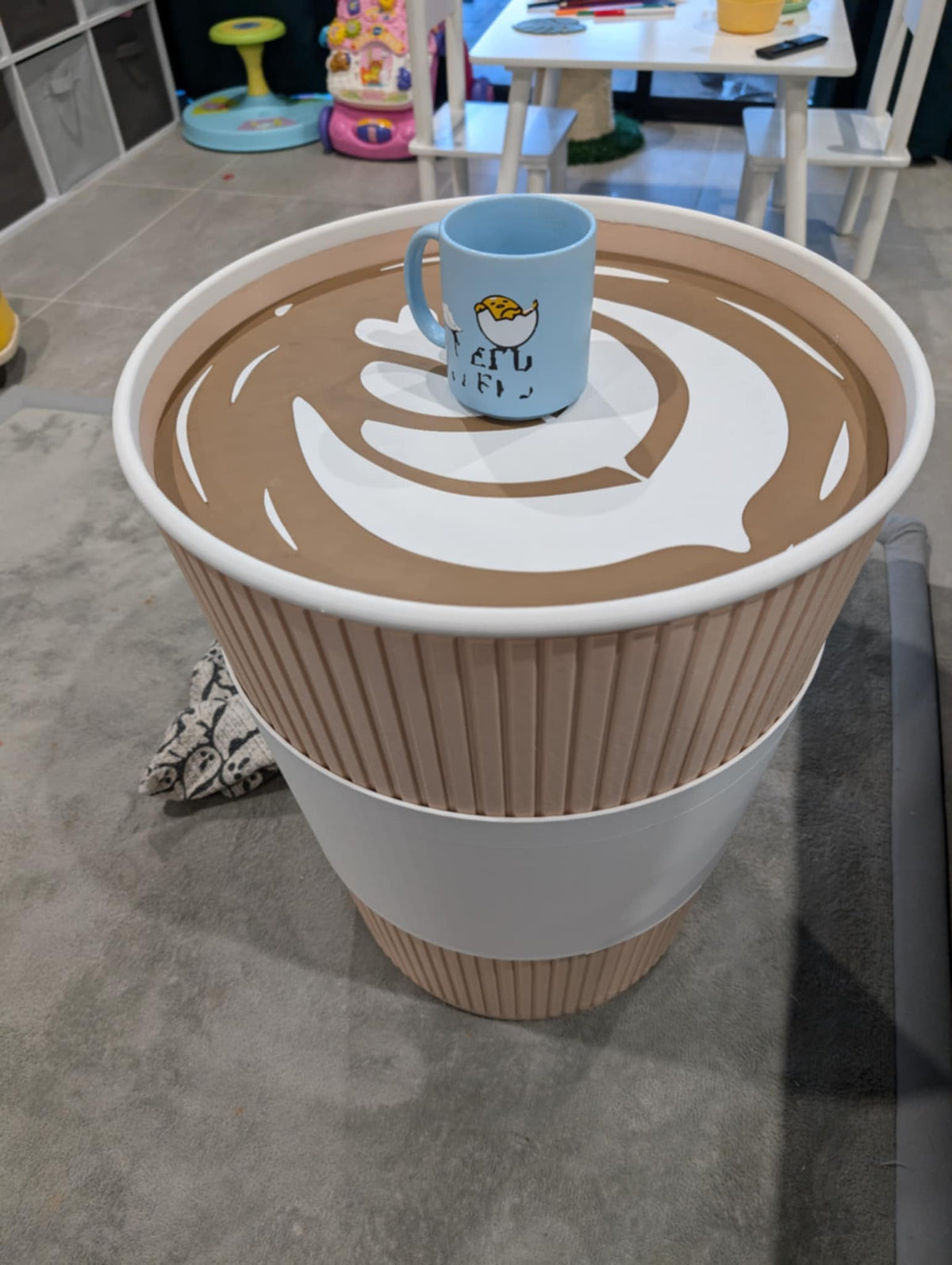 Coffee Table, 3D printed in PLA Matte Skin, PLA Matte Brown and PLA Matte White