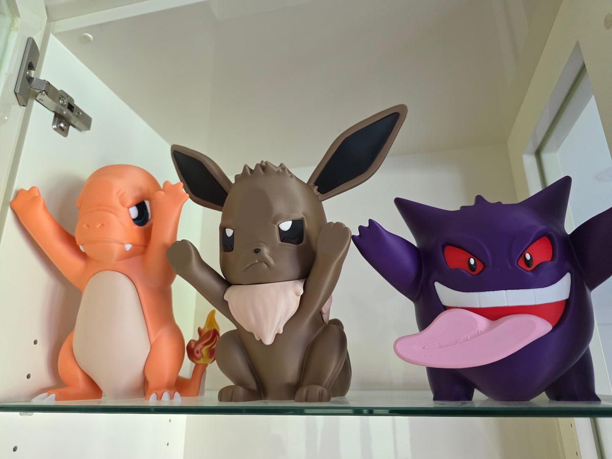 Pokemon window peeper gengar eevee charmander, 3D printed in PLA Matte Dark Galaxy Purple, PLA Pro Red, PLA Matte Pastel Pink, PLA Matte Brown, PLA Matte Black, PLA Matte Skin and PLA Matte Orange